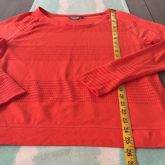 Athleta Orange Limitless, Perforated Mesh Long Sleeve Pullover‎ Athletic Top - Picture 9 of 9
